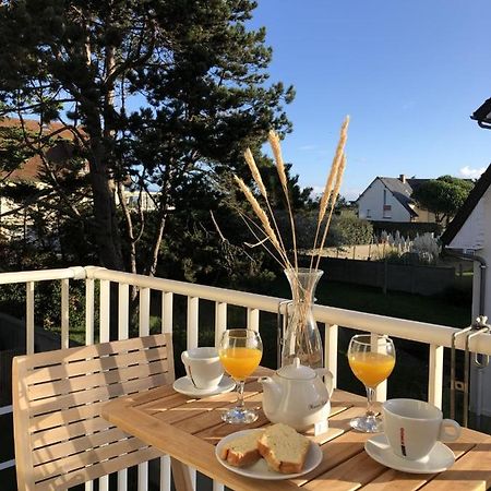 Les Alises Apartment Merville-Franceville-Plage Bagian luar foto