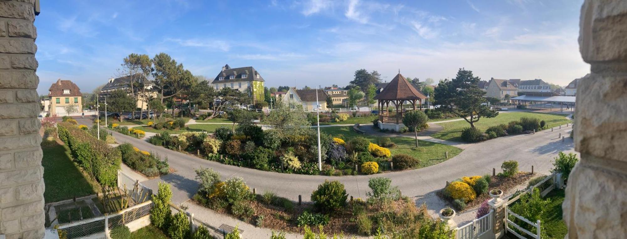 Les Alises Apartment Merville-Franceville-Plage Bagian luar foto